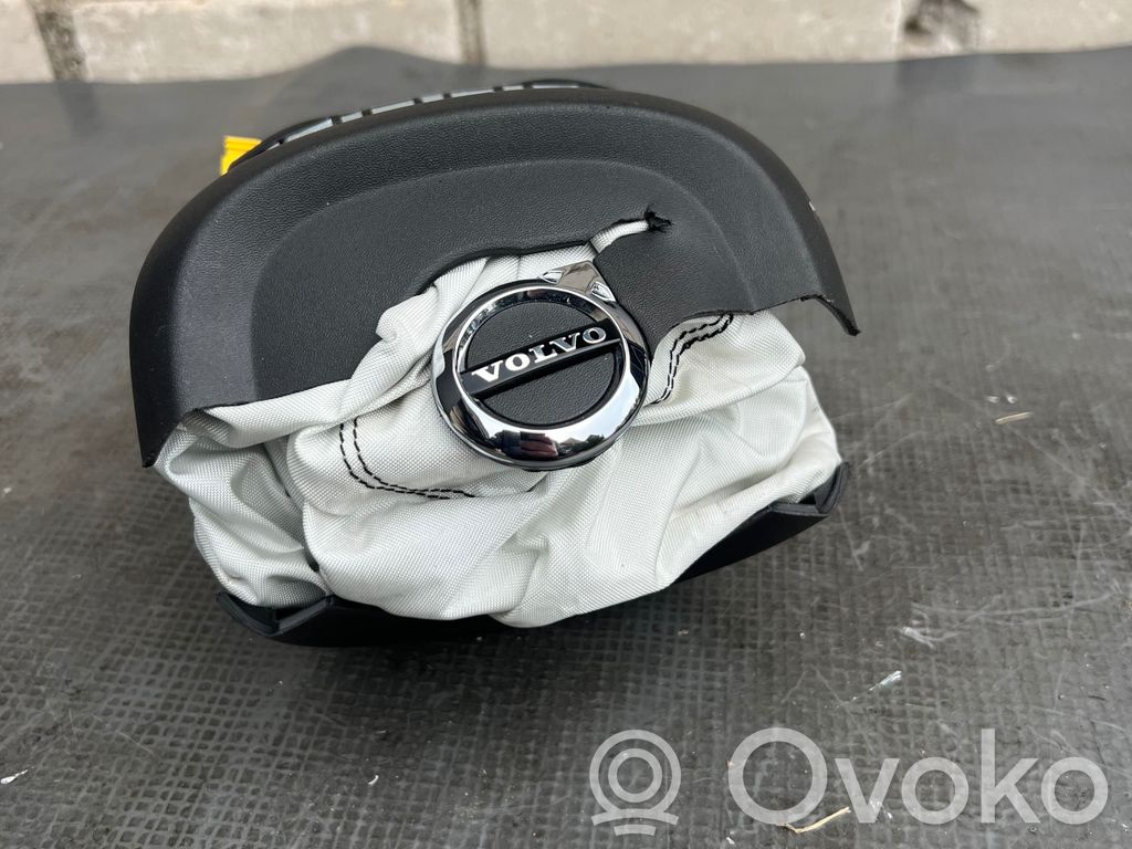Volvo S90, V90 Ohjauspyörän turvatyyny 