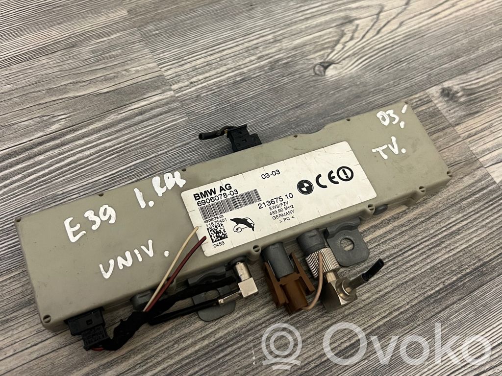 BMW 5 E39 Antenos stiprintuvas 