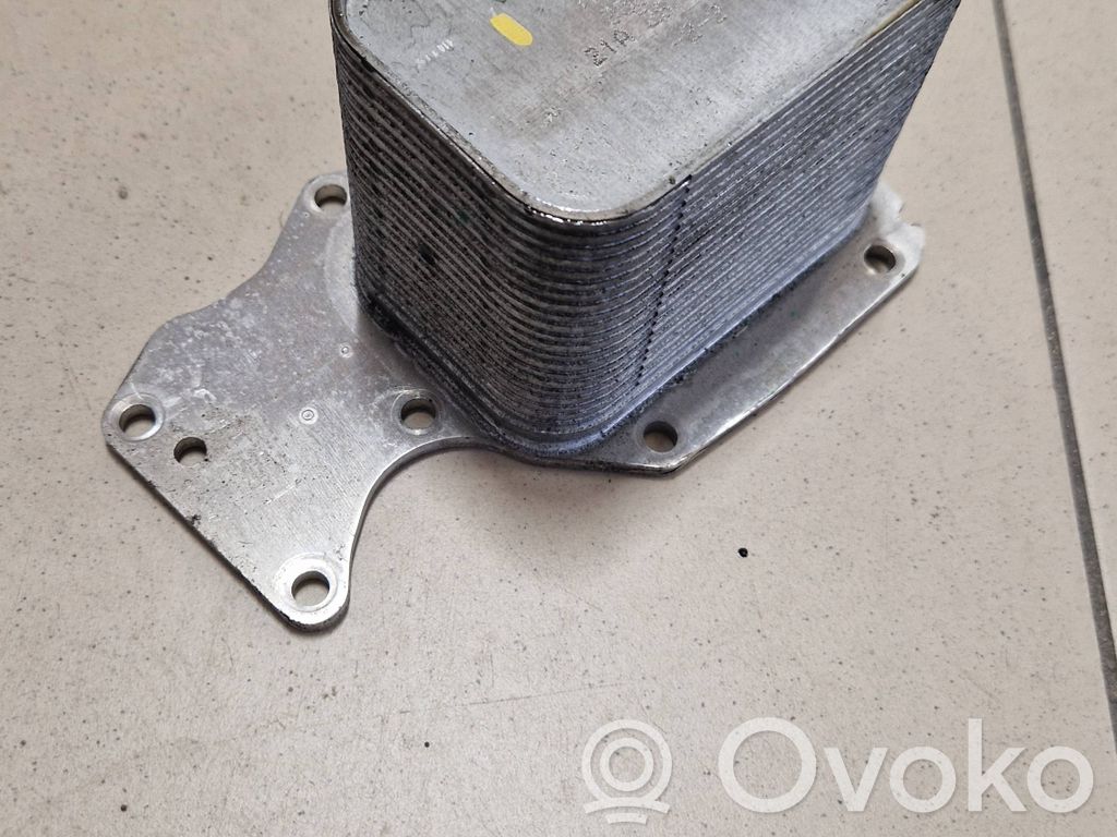 BMW 5 G30 G31 G38 Oil filter mounting bracket 