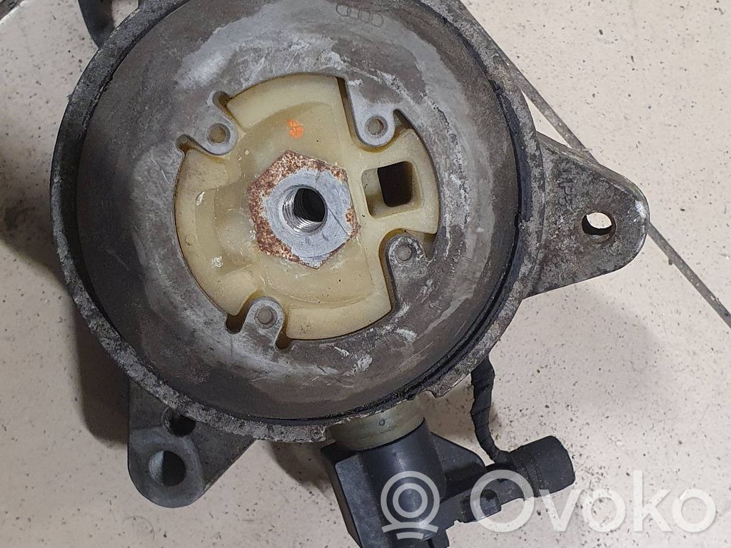 Audi A8 S8 D4 4H Supporto della scatola del cambio 