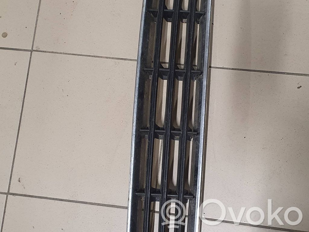 Audi A8 S8 D3 4E Front bumper lower grill 