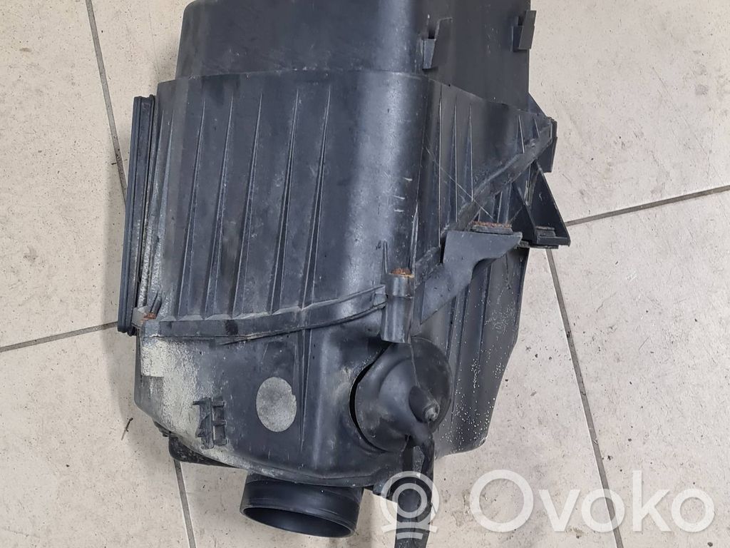 Audi A8 S8 D3 4E Air filter box 