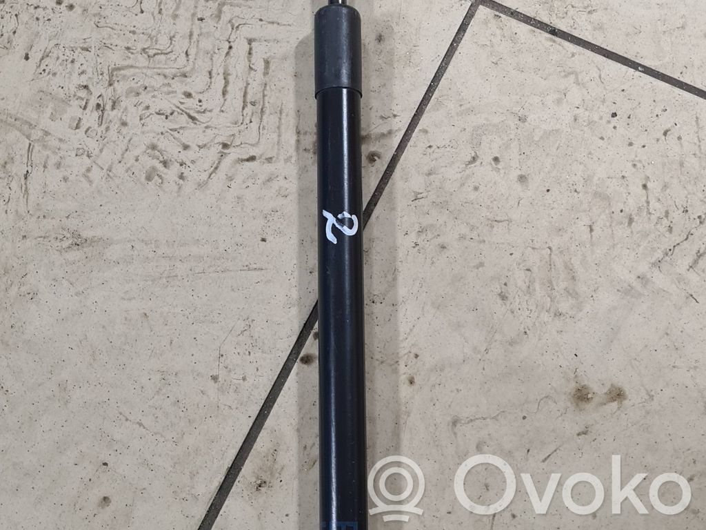 BMW Z4 E85 E86 Tailgate/trunk strut/damper 