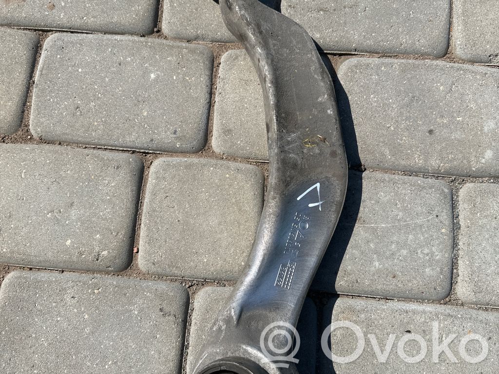 BMW 7 F01 F02 F03 F04 Priekinė svirtis 
