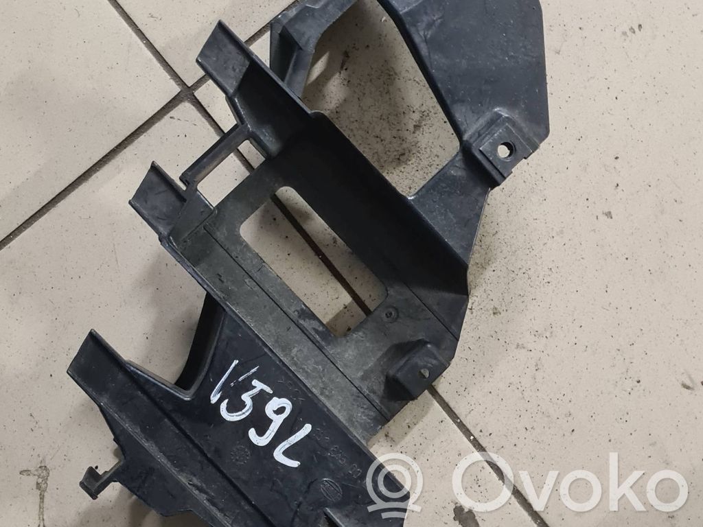 BMW 3 E46 Headlight/headlamp mounting bracket 