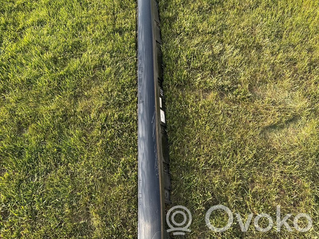 Próg   41069151,7212740