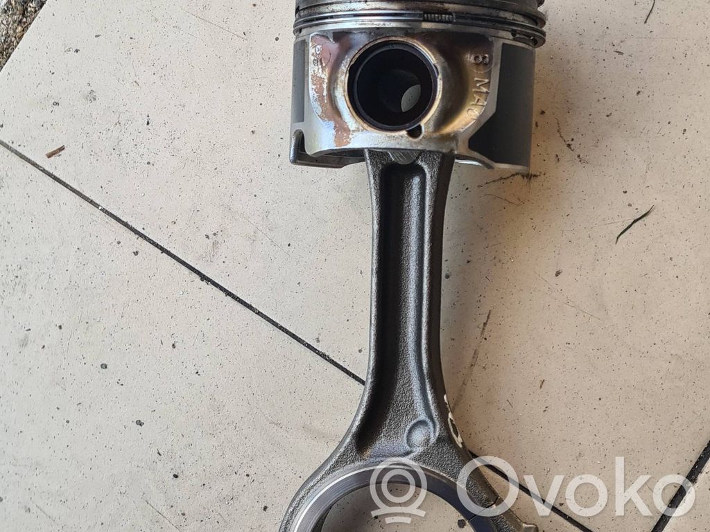 Audi A8 S8 D3 4E Pistón con biela 