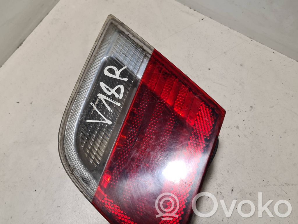 BMW 3 E46 Tailgate rear/tail lights 
