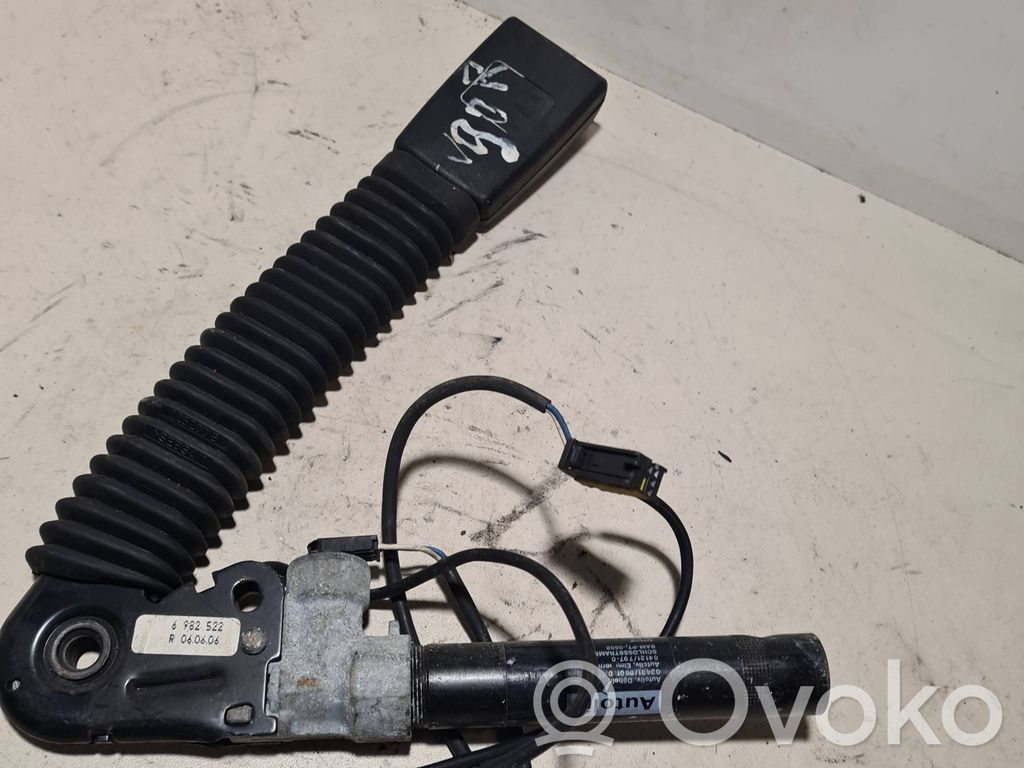 BMW 7 E65 E66 Sagtis diržo priekinė 