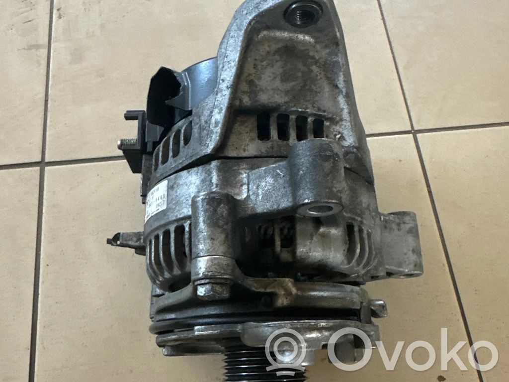 BMW 3 G20 G21 Generatorius 