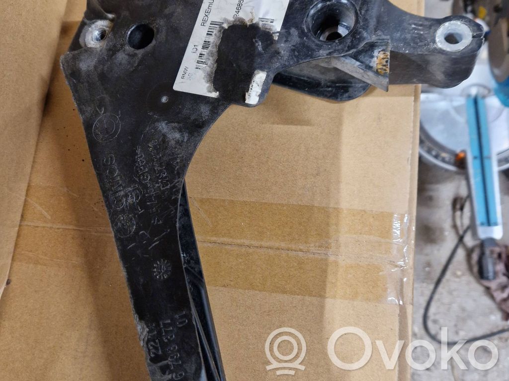 BMW i3 Engine mounting bracket 