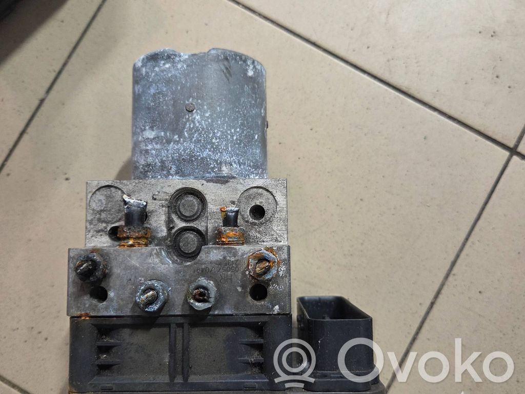 BMW 5 F10 F11 Блок ABS 
