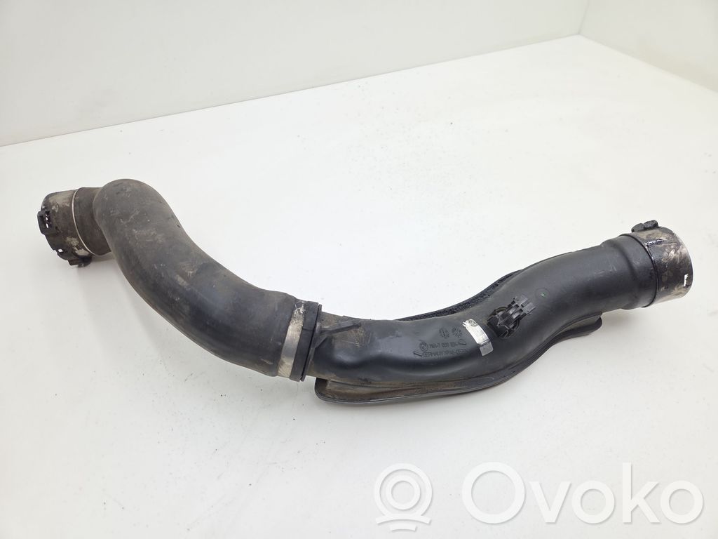 BMW 5 F10 F11 Intercooler hose/pipe 