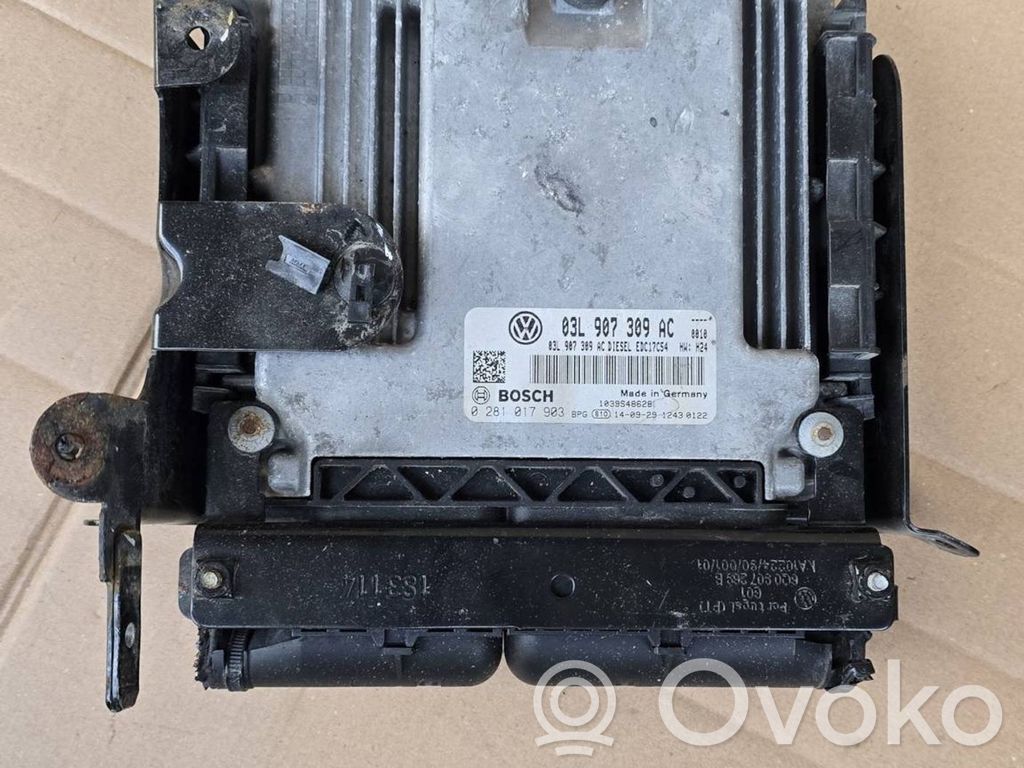 Volkswagen Amarok Engine control unit/module 