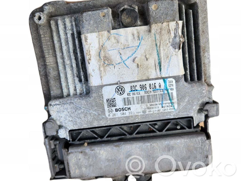Engine control unit/module   03C906016A,0261S04391