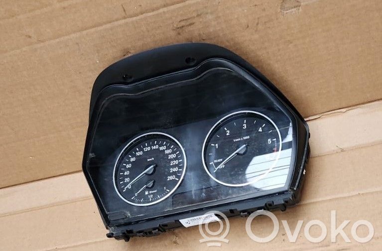 BMW 1 F20 F21 Vitezometru (grup de instrumente) 