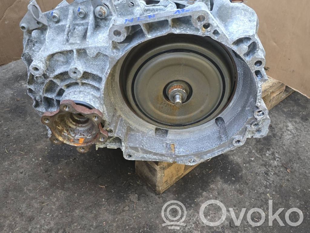Volkswagen PASSAT B7 Caja de cambios automática 