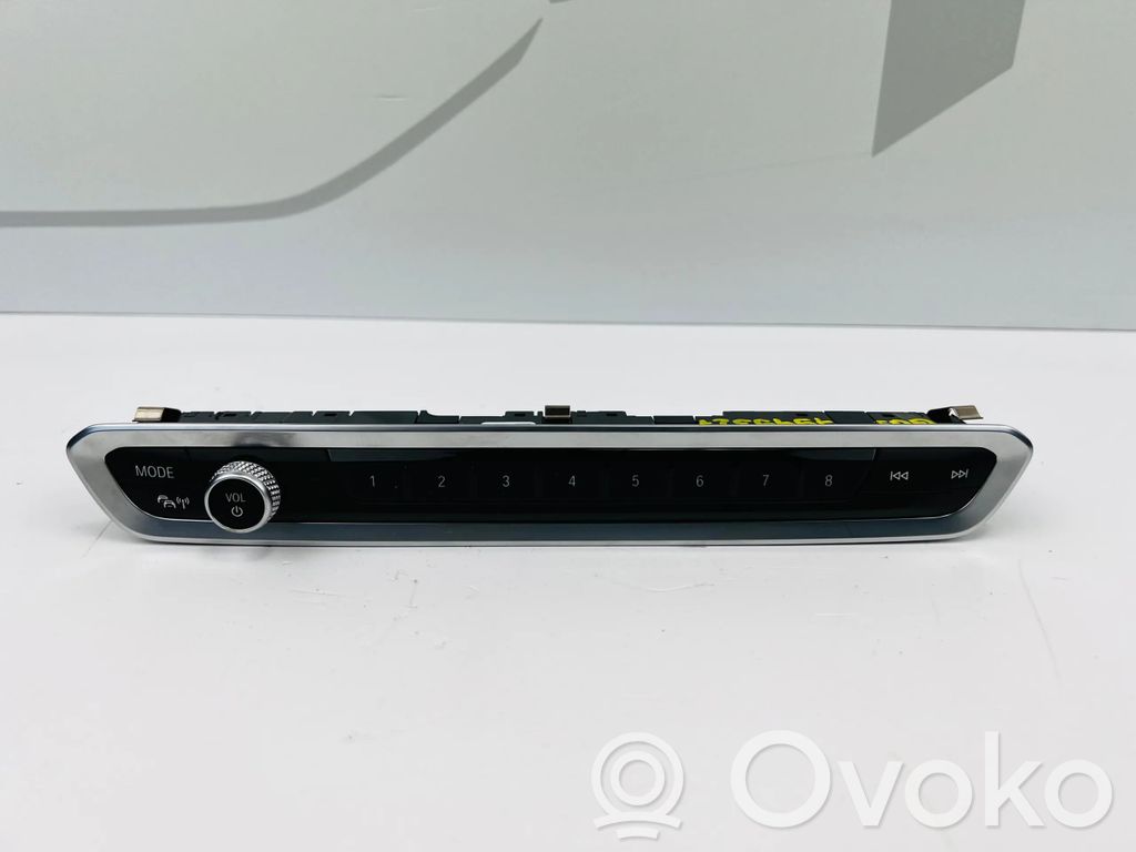 BMW X5 G05 Head unit multimedia control 