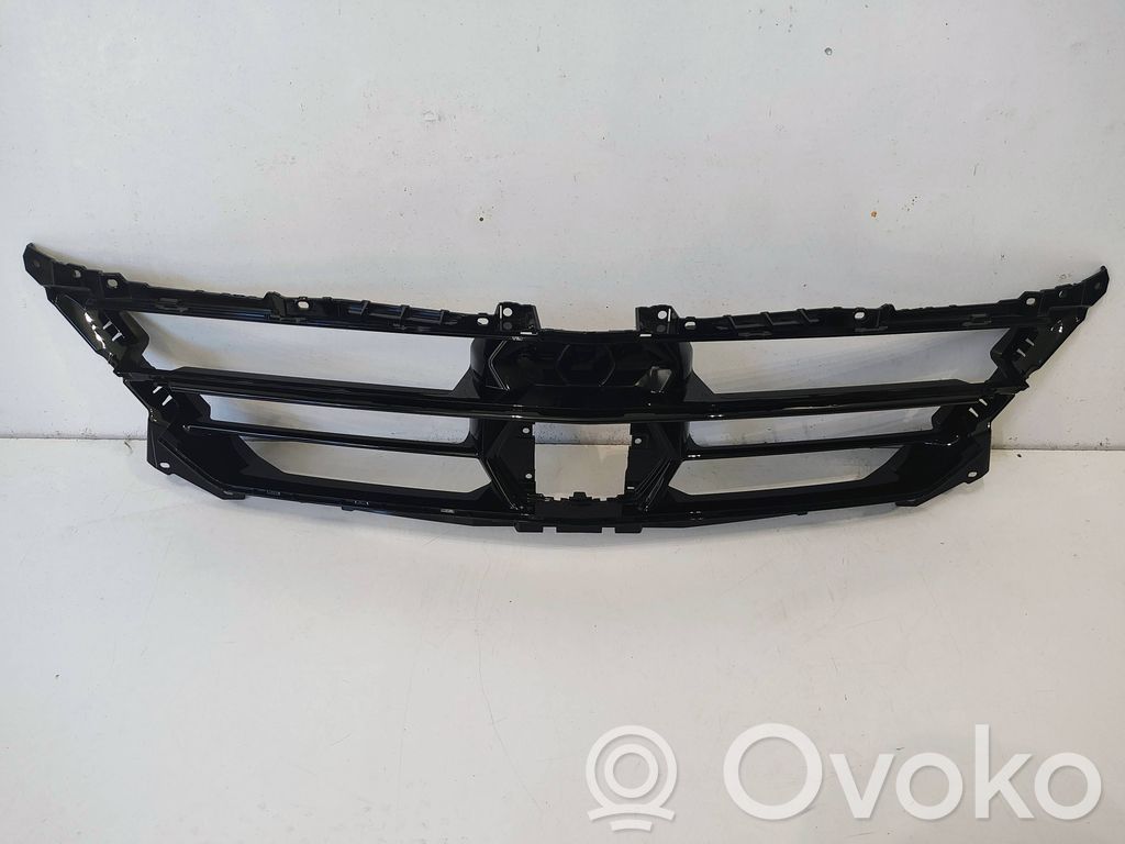Front bumper upper radiator grill   4ML807639G,4ML807639E,4ML807639D,4ML807639F
