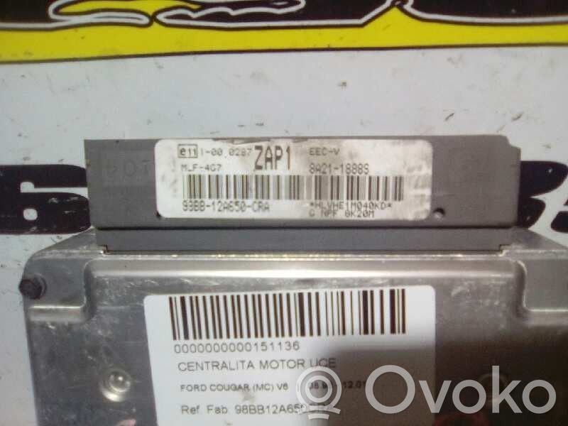 Moottorin ohjainlaite/moduuli   98BB12A650CRA,8A211888S,HLVHE1M040KD