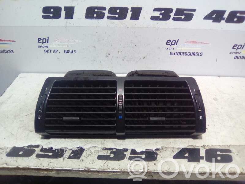 Conducto/guía del intercooler   8402221