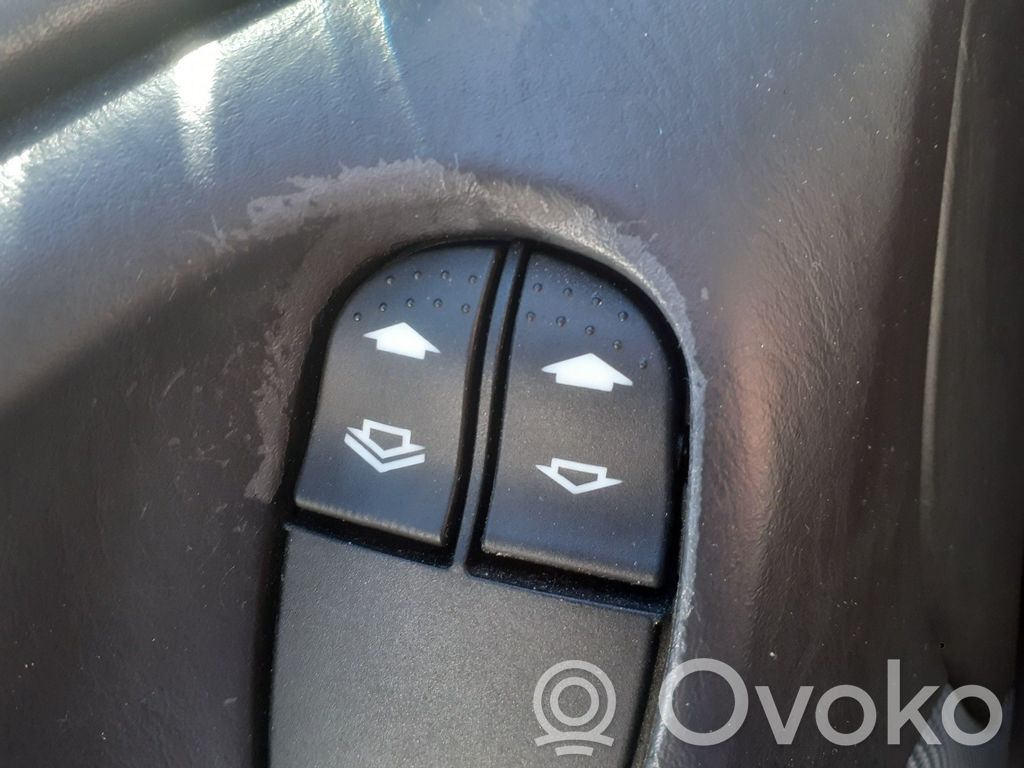 Elektrisko logu slēdzis