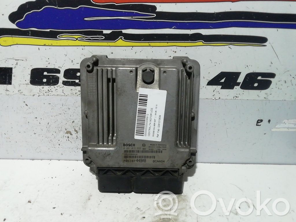 Motorsteuergerät/-modul   0281013639,P05184AA9AB