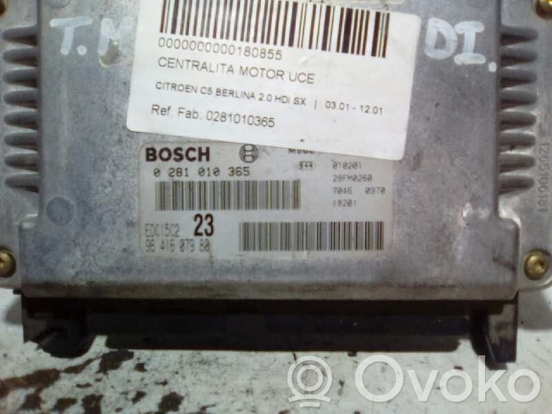 Unidad de control/módulo del motor   0281010365,9641607980
