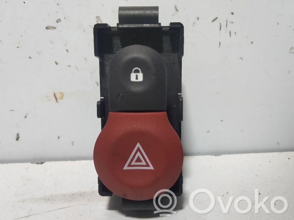 Hazard light switch   E3160102