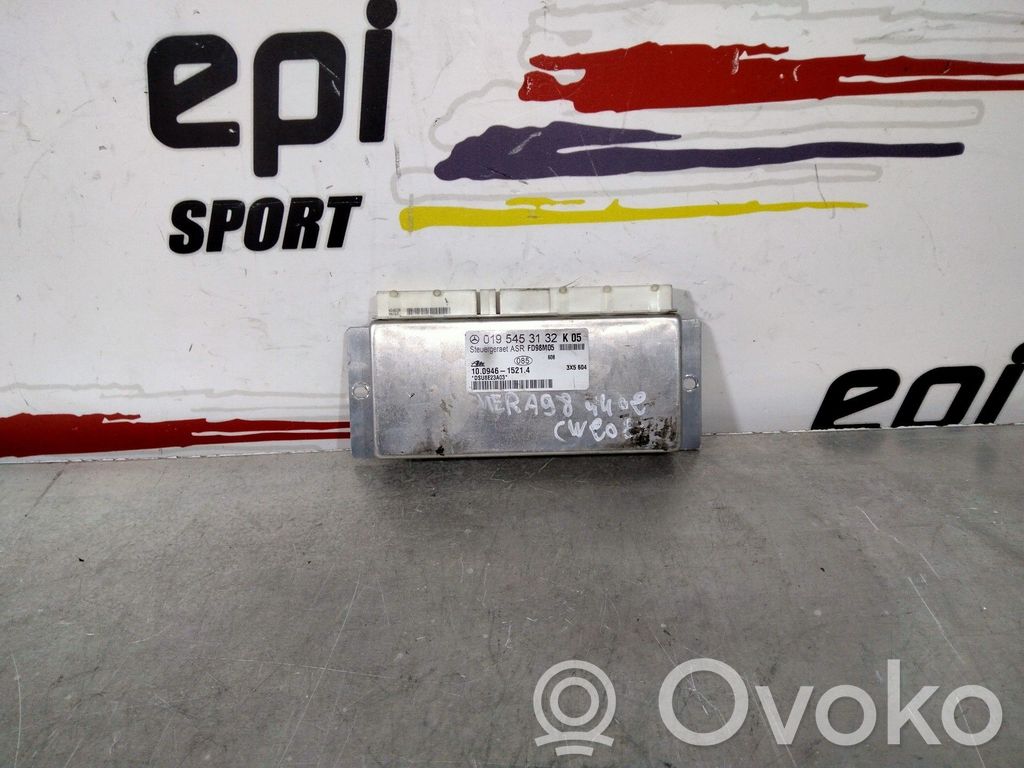 Mercedes-Benz CLK A208 C208 Transfer box differential control unit 