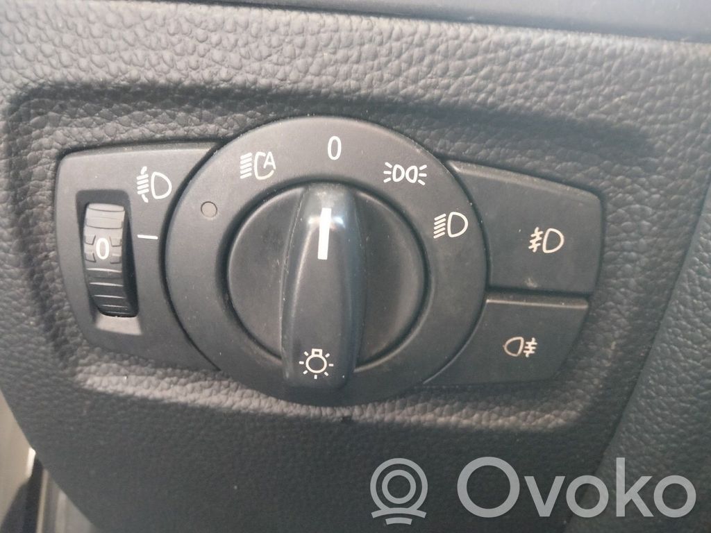 Interruptor de control del panel de luces   6932792,33600101