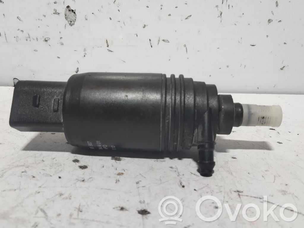 Windscreen/windshield washer pump   67127199567