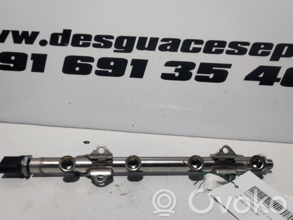 Rampa inyectora   04E133320D