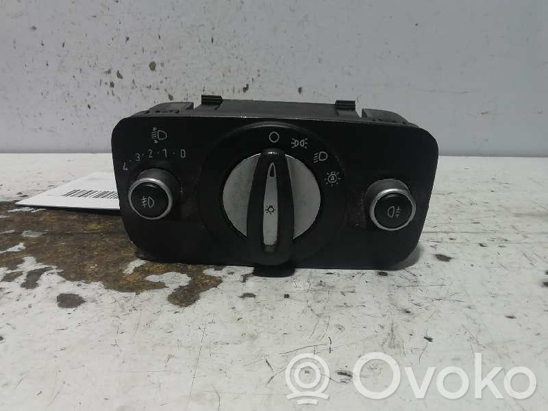 Panel lighting control switch   BA6T13A024AA