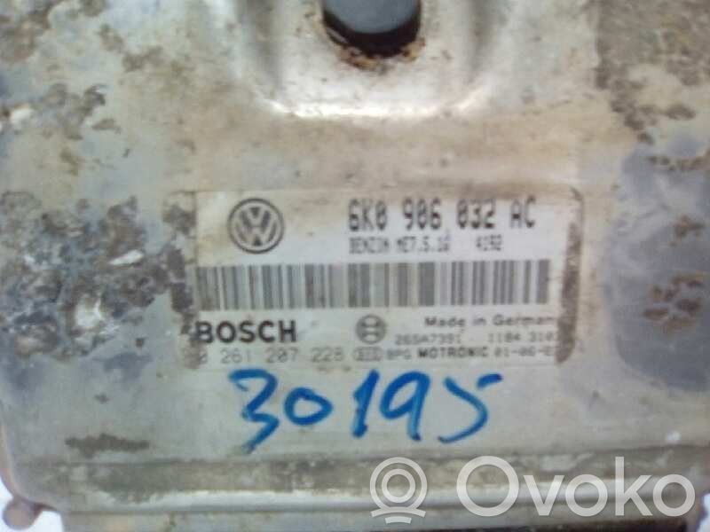 Engine control unit/module   0261207228,6K0906032AC