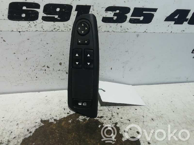 Electric window control switch