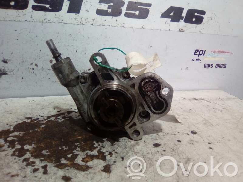 Vacuum pump