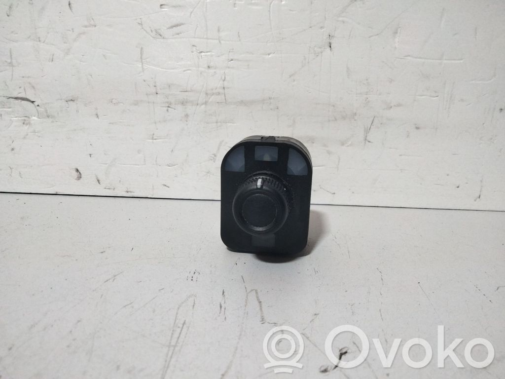 Audi A4 Allroad Multifunctional control switch/knob 