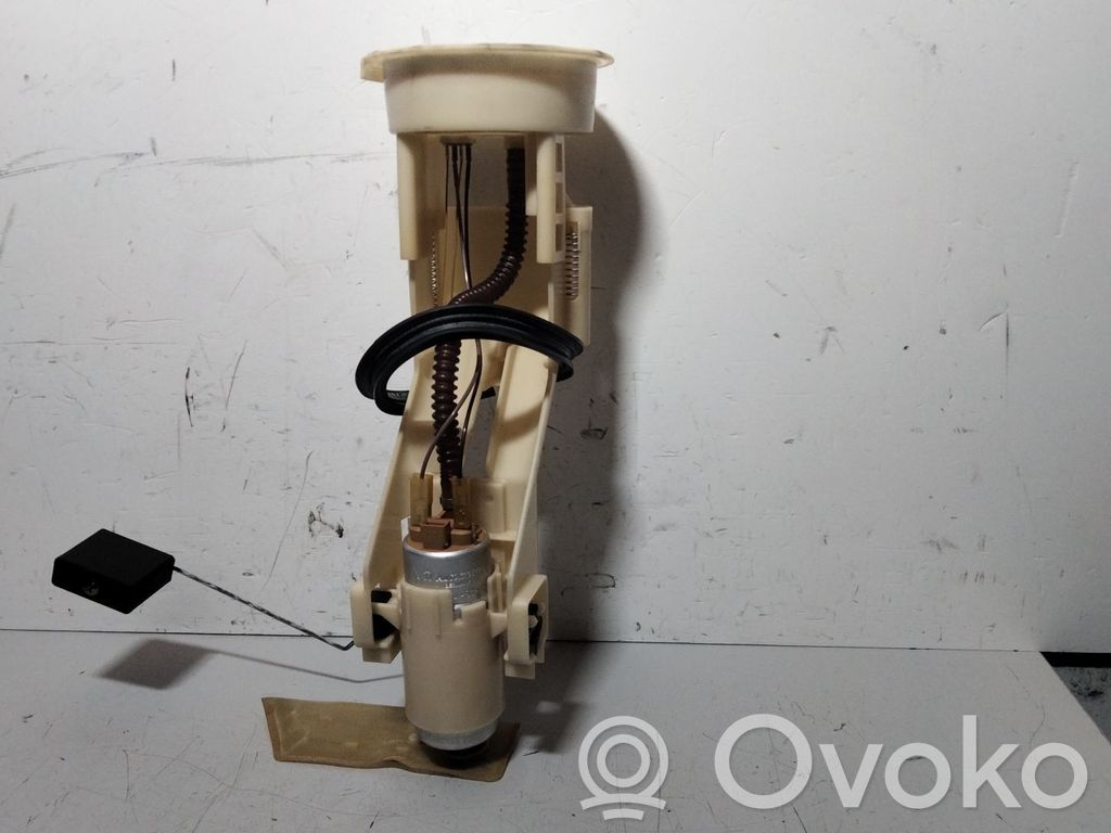 BMW X5 E53 Pompe à carburant 