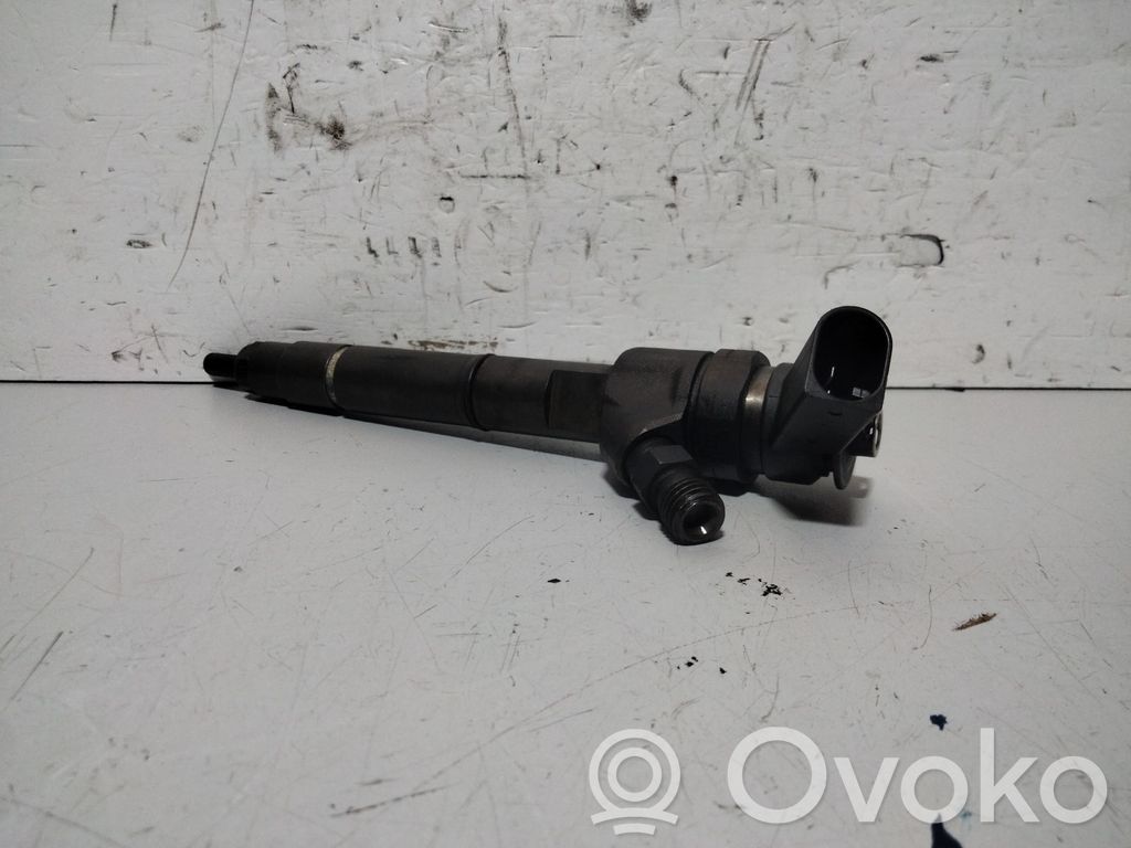 Inyector de combustible   A6400700787,6T8RSI