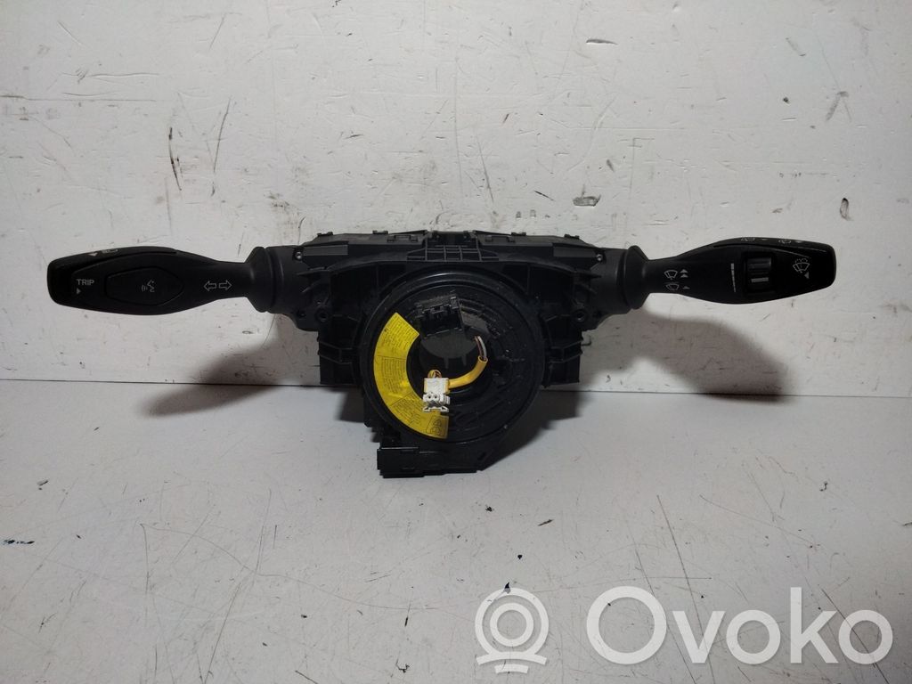 Interruptor de control multifunción   8A6T17A553,8A6T13N064