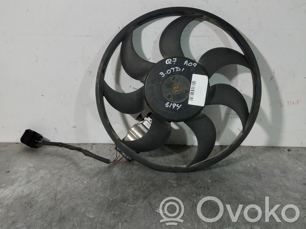 Audi Q7 4L Elektryczny wentylator chłodnicy 