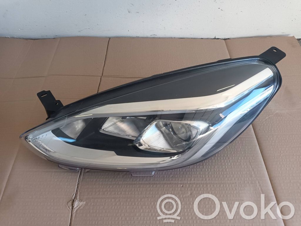 Ford Fiesta Headlight/headlamp 