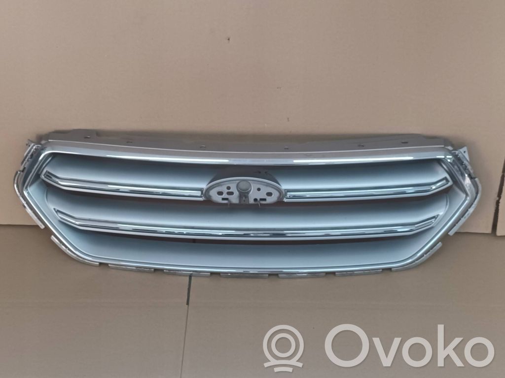 Ford Kuga II Etusäleikkö 