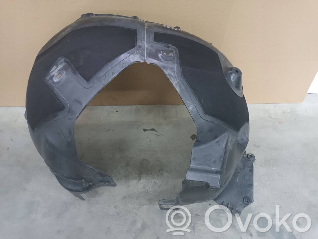 Tesla Model Y Apakšspārns 