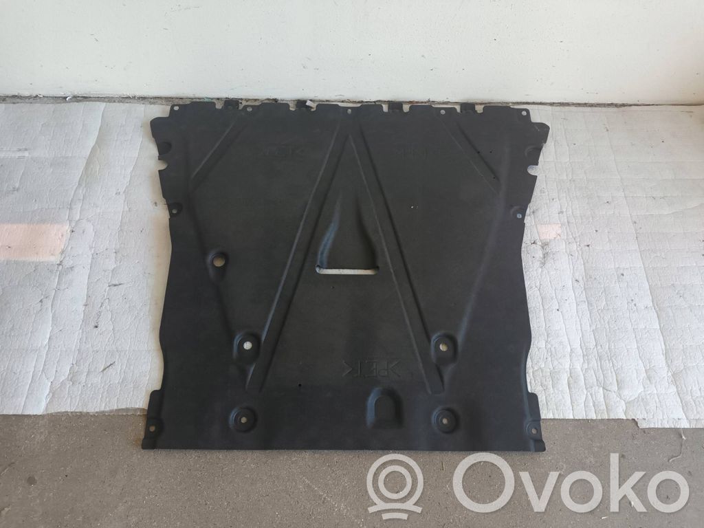 Renault Clio V Engine splash shield/under tray 