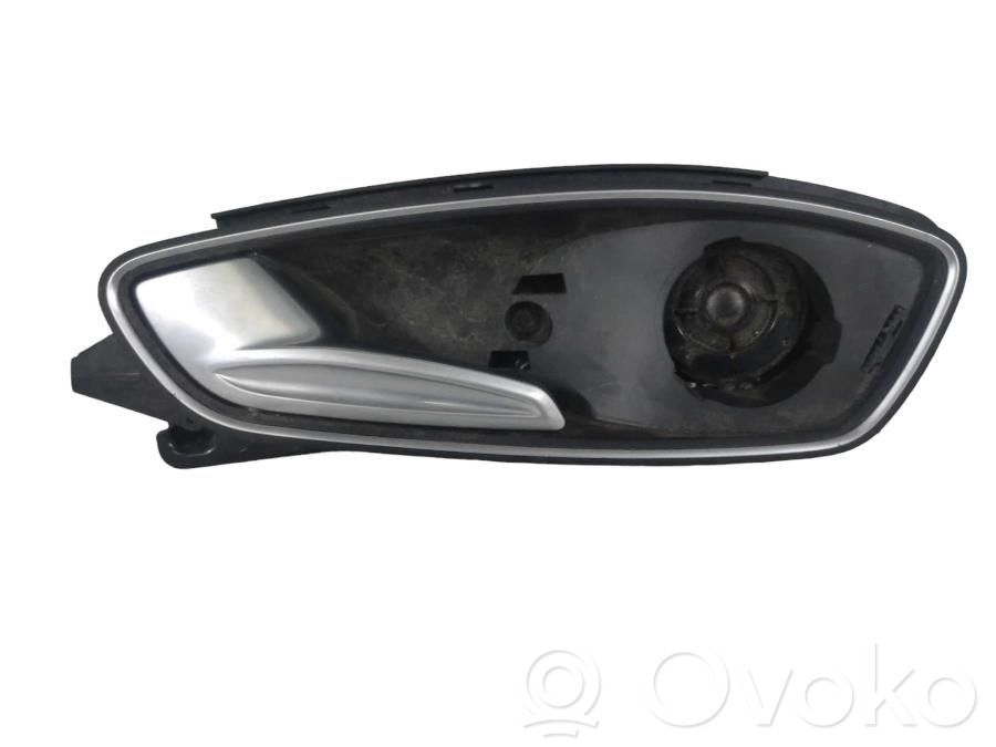 Audi A1 Manecilla interna puerta delantera 