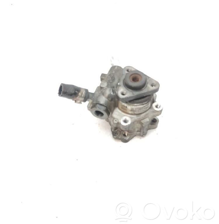 BMW 3 E90 E91 Vairo stiprintuvo siurblys 