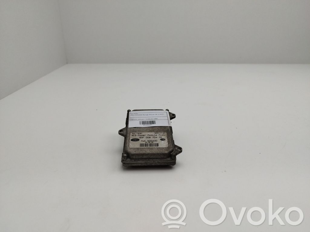 Lastre de faros xenón   YWC,500440