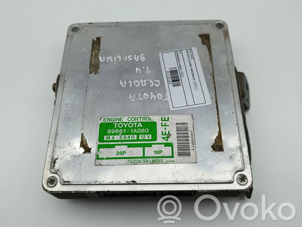Toyota Corolla Verso E121 Variklio valdymo blokas 